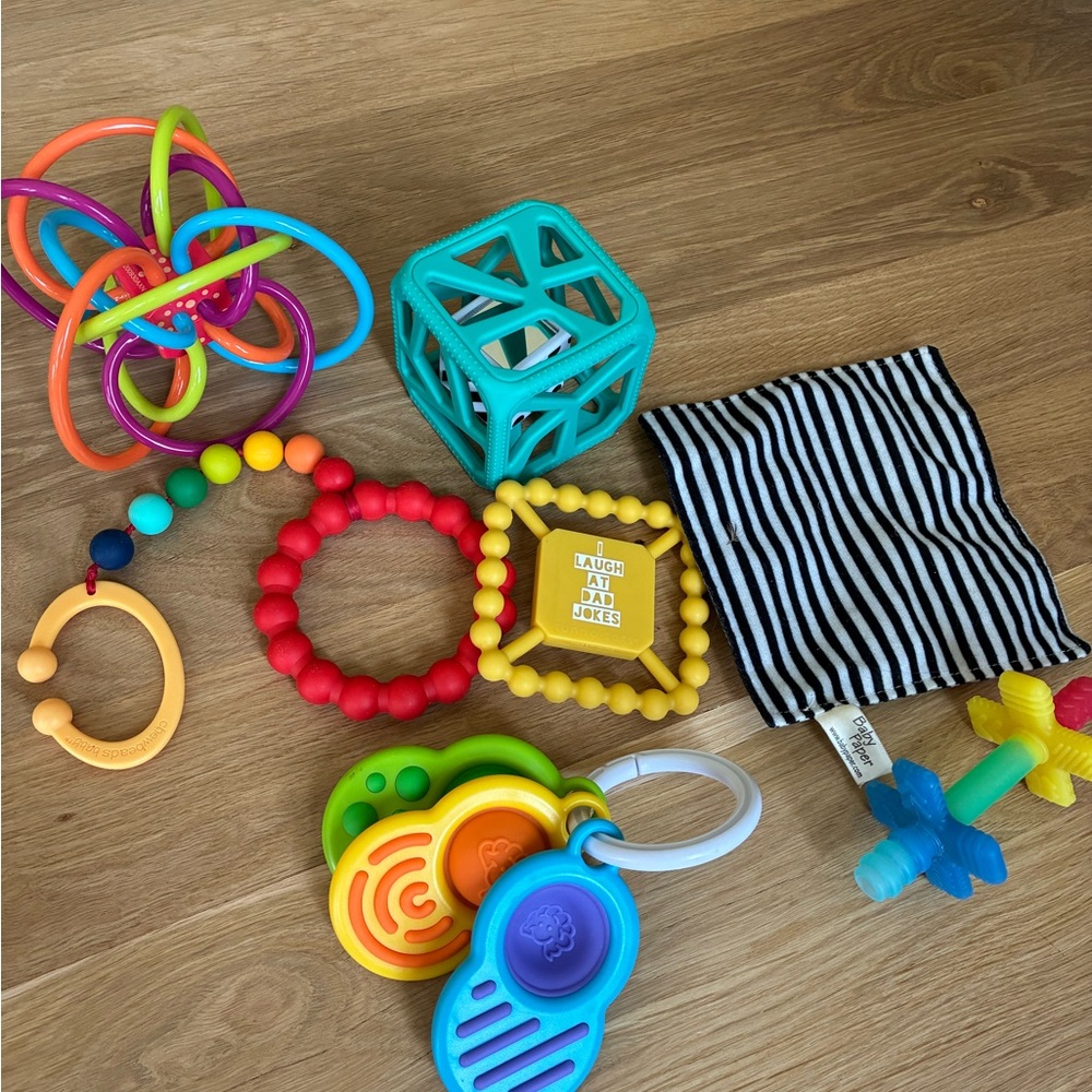 Lot of teethers